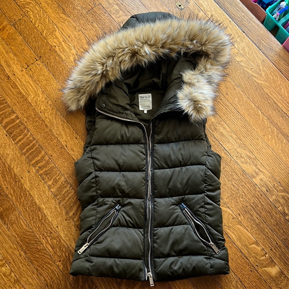 Zara vest